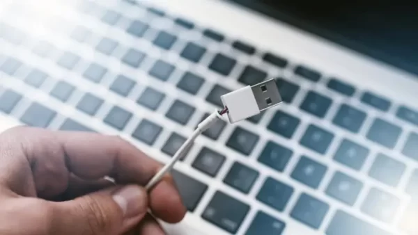 از کار افتادن پورت USB 2