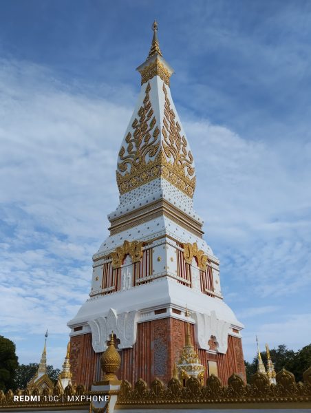 نمونه عکس دوربین ردمی 10C 8