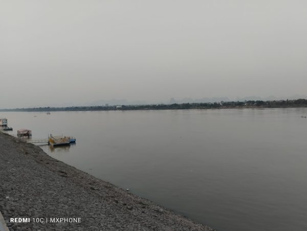 نمونه عکس دوربین ردمی 10C 13