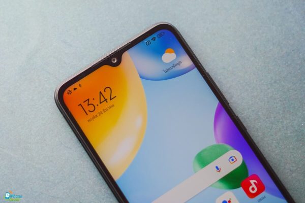 طراحی نمایشگر گوشی ردمی 10c شیائومی 2