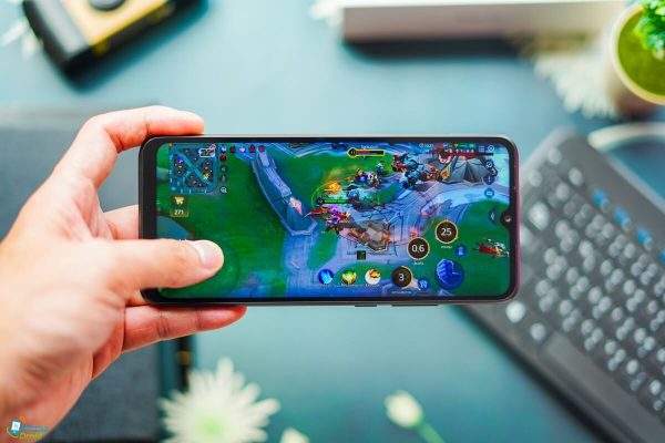 اجرای بازی روی redmi 10c 3