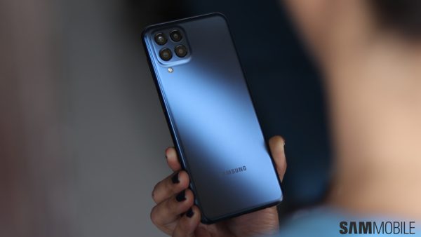 قاب پشتی گوشی سامسونگ m33