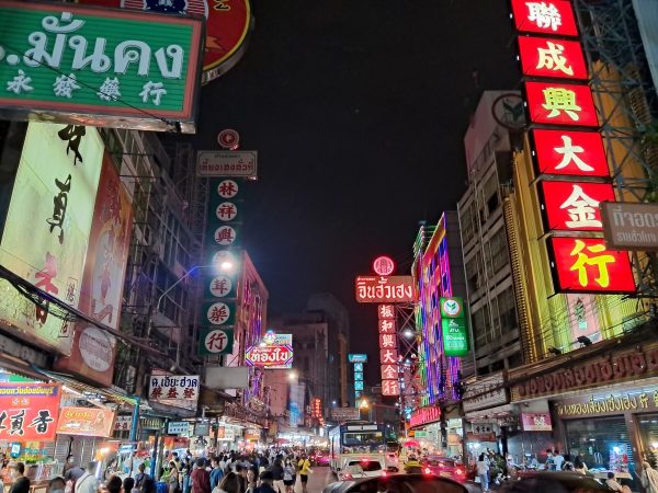 عملکرد دوربین M33 در شب