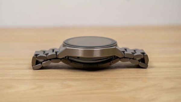 ساعت هواوی GT3 Pro سرامیکی