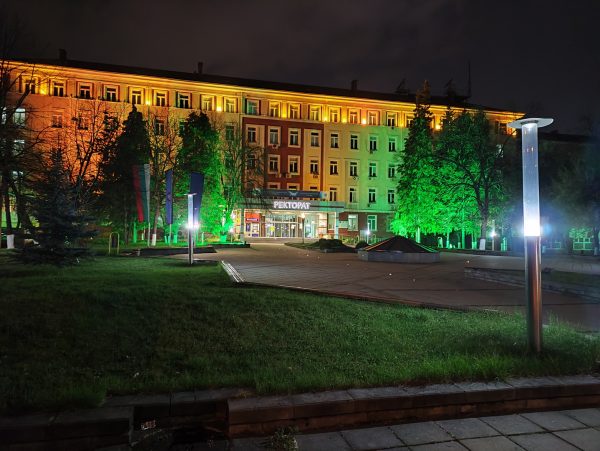 نمونه عکس دوربین poco f4 gt - حالت night mode خودکار