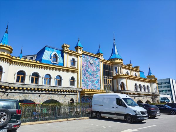 نمونه عکس دوربین poco f4 gt - هوش مصنوعی