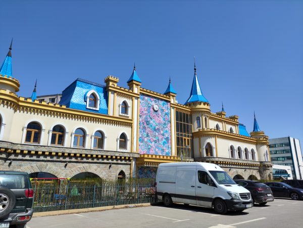 نمونه عکس دوربین poco f4 gt - رزولوشن 64 مگاپیکسلی