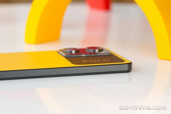 سمت راست Poco X5 Pro