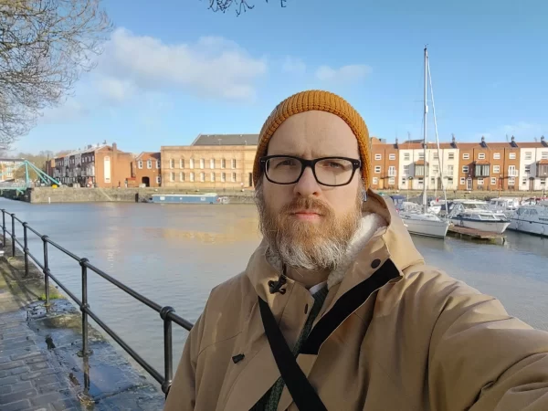 نمونه عکس دوربین Poco X5 Pro سلفی